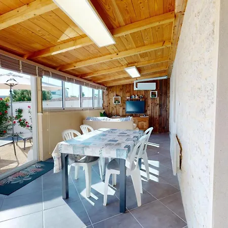 Holiday home La Maison Du Bonheur Saint-Gilles-Croix-de-Vie