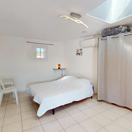 Holiday home La Maison Du Bonheur Saint-Gilles-Croix-de-Vie